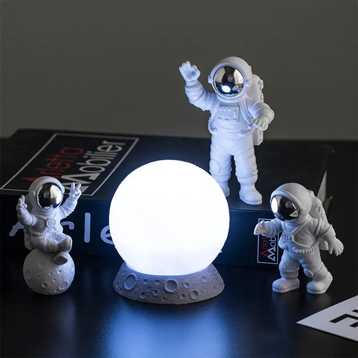 Astronaut and Moon Lamp Home Decor Sets at Lampz Store